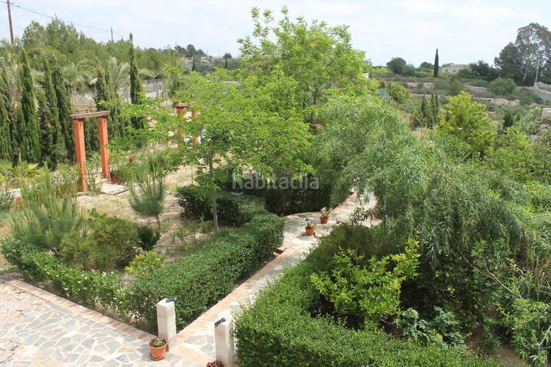 Foto daecbee9-410c-46ab-894e-74bc67b9d1f5. Xalet amb aparcament a Pedanías Este Aspe