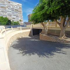 Parking voiture à Avenida COSTA BLANCA
