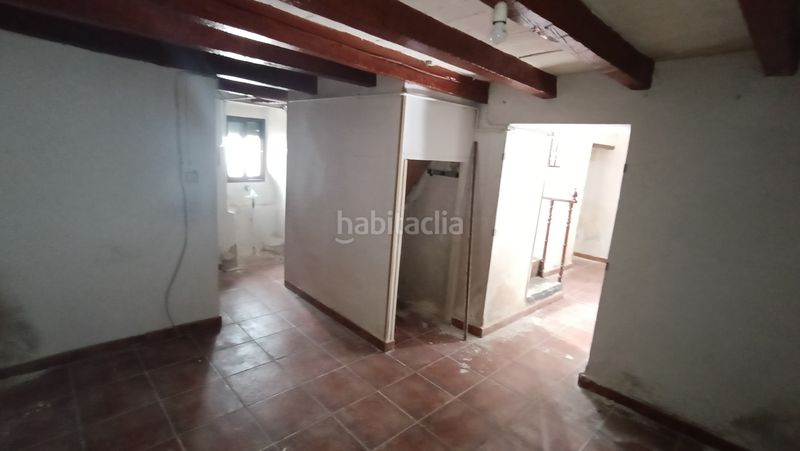 Foto abf98ecf-45b1-4848-b8fc-342fc690d22f. Casa amb xemeneia a Sotillo de las Palomas