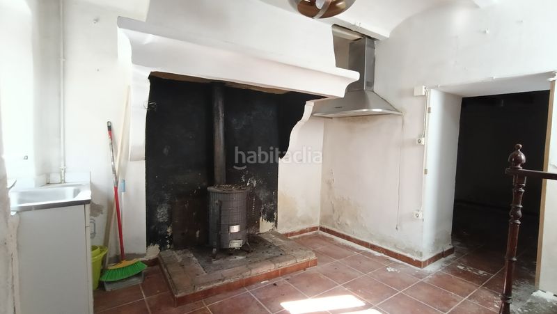 Foto b4731890-0fab-4555-8b5b-474f15c5fcb5. Casa amb xemeneia a Sotillo de las Palomas