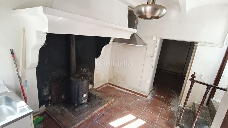 Foto d6bb980c-5f6a-4749-8da9-cb513c89ea42. Casa amb xemeneia a Sotillo de las Palomas