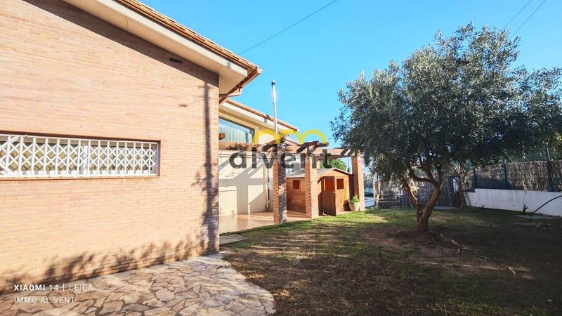 Foto cdb4b211-d328-471a-b48f-b2334e80e920. Chalet mit heizung parking pool in Cabanyes-Mas Ambrós-Mas Pallí Calonge