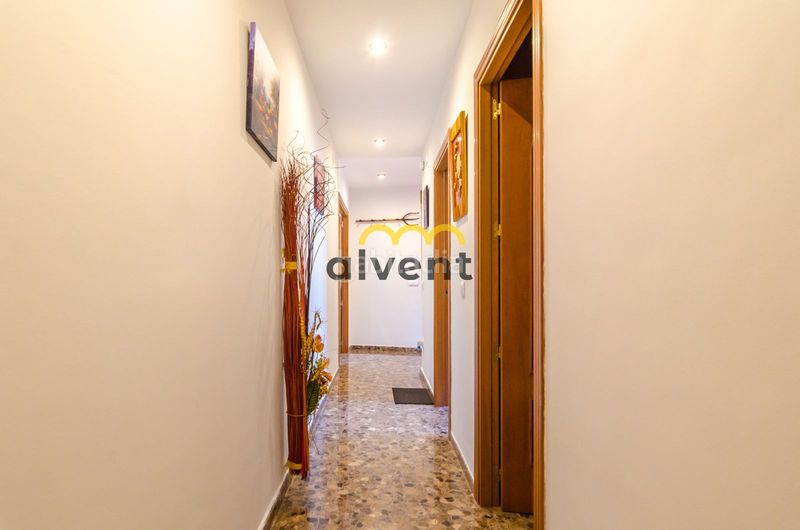 Foto a83ca665-0cdd-4e61-8202-e15fc85a0397. Xalet amb piscina a Serra Brava Lloret de Mar