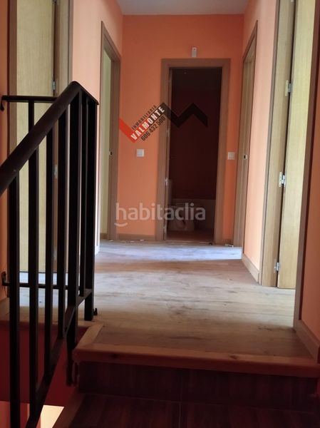 Foto bab38097-e8c6-4da9-8cb0-5b0144fa97a1. Casa adosada adosado en venta en el casar de escalona, 4 dormitorios. en Casar de Escalona (El)