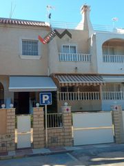 Xalet  Rogelio pomares velazquez. Chalet en venta en romanilla, 5 dormitorios.
