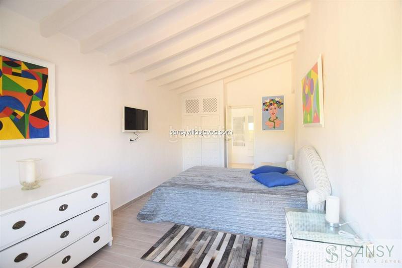 Foto c3441c3e-ede2-4eb2-836b-cbfaa1a940db. Chalet dans Cap Martí - El Tossalet - Pinomar Xàbia