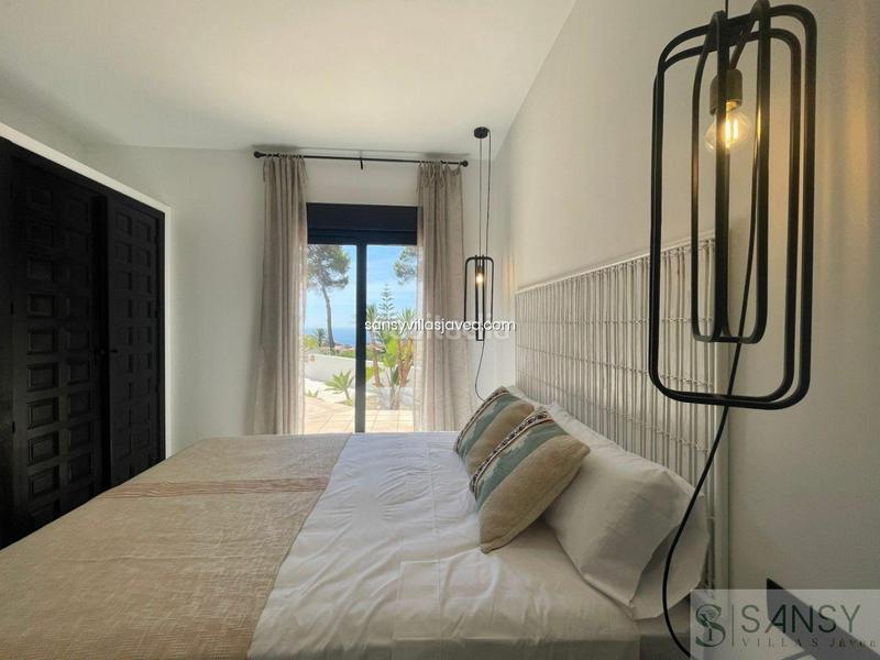 Foto 12d7df81-b171-4702-9e10-d15dce7b6e09. Chalet mit parking in La Granadella - Costa Nova Xàbia