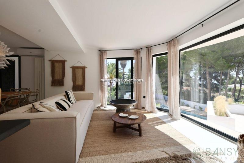 Foto 6852e758-78a6-4879-9cf1-a9015da2c446. Chalet mit parking in La Granadella - Costa Nova Xàbia