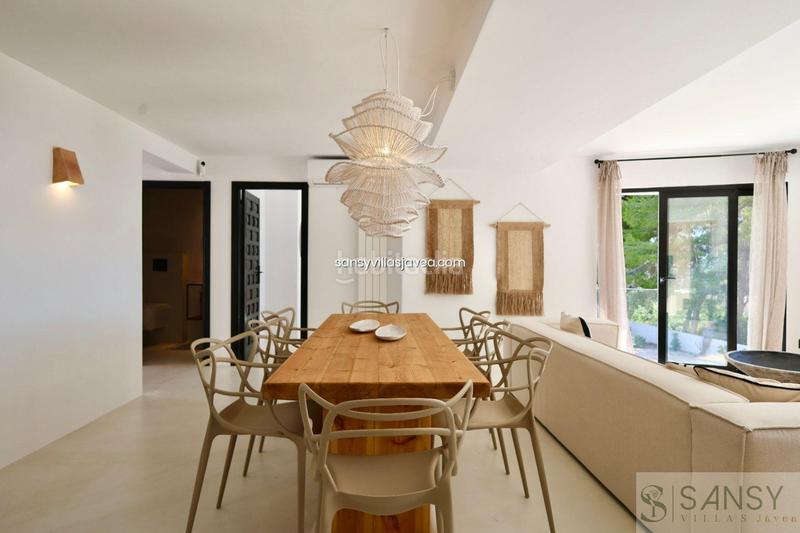 Foto 6adb1226-b205-4d3c-8b2c-35f6b1a37292. Chalet mit parking in La Granadella - Costa Nova Xàbia