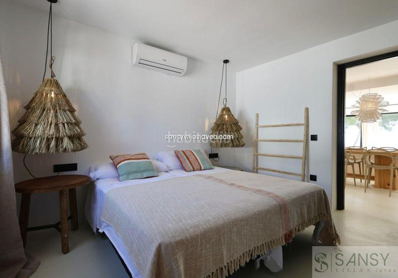 Foto d97bcd11-9665-4821-82ad-a92df8c1fad7. Chalet mit parking in La Granadella - Costa Nova Xàbia