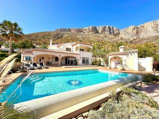 Chalet in Montgó - Ermita. Jáveaxàbiavilla