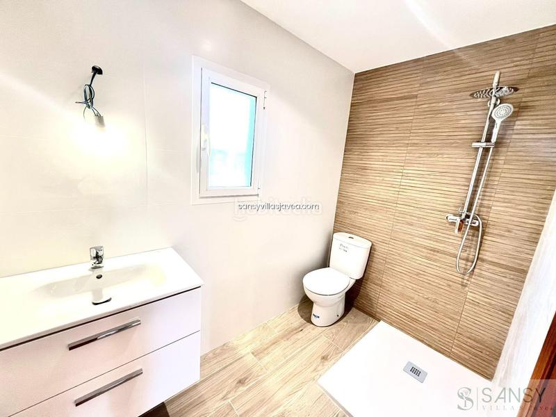 Foto 1435c0ba-3eff-447a-a74b-c3acb475d665. Chalet jáveavilla en Partida Comunes-Adsubia Xàbia