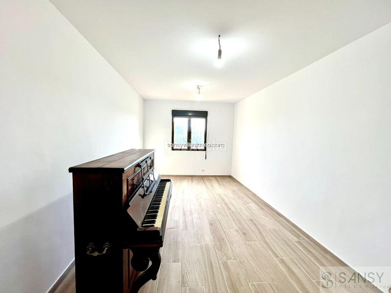 Foto 8f1f9fe7-a402-4f76-b70b-4443b5a2ca14. Chalet jáveavilla en Partida Comunes-Adsubia Xàbia