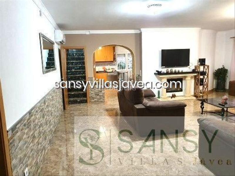 Foto ff11ed01-268b-47d9-ae04-75a2ce096772. Xalet amb aparcament a Pedreguer