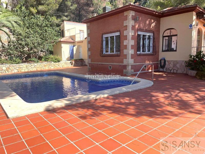 Foto 4b4ecd2b-977e-44bd-813c-f02b7d6d0a9b. Chalet mit heizung parking pool in Puerto Xàbia