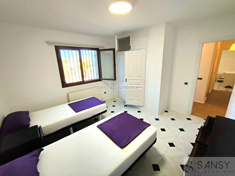 Foto 88705a18-9e13-444c-8a50-3b4d4e8dc6d6. Chalet dans Cap Martí - El Tossalet - Pinomar Xàbia