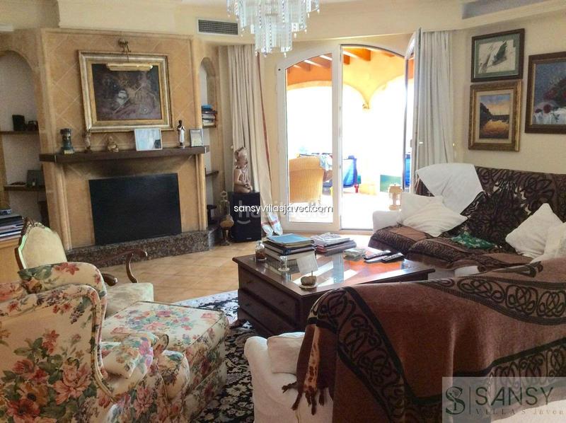 Foto 34ae7ef6-77f6-42db-817e-71a756cbe1d6. Chalet avec parking dans Centro Ciudad Xàbia