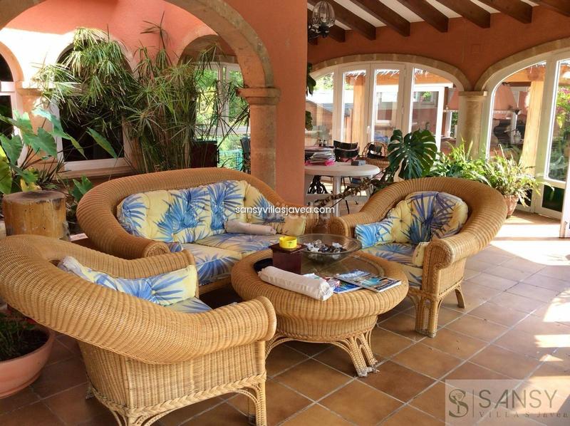 Foto 780d63d7-bb15-4349-8840-bf19c7746f60. Chalet avec parking dans Centro Ciudad Xàbia