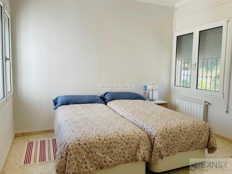 Foto 0a579745-bf1c-4e13-81db-958dee6edfd0. Chalet villa en Las Rotas / Les Rotes Dénia