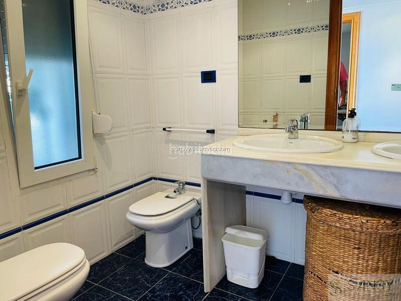 Foto bbef5c6d-e718-469d-a4ff-f507af8aee88. Chalet villa en Las Rotas / Les Rotes Dénia