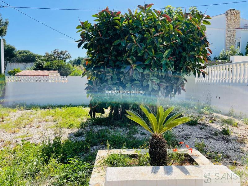 Foto c86f71d4-7e93-4467-b9fa-92bec9f8f4db. Chalet villa en Las Rotas / Les Rotes Dénia