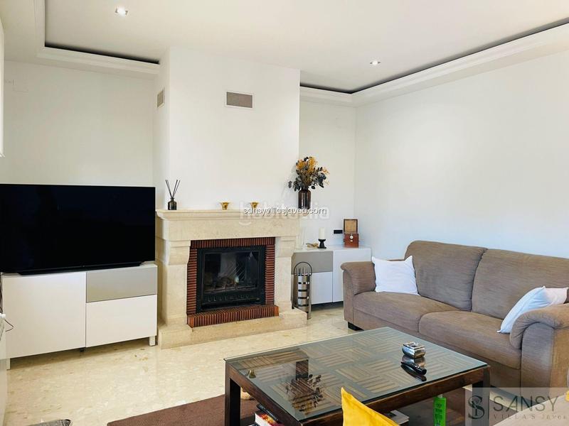 Foto d47f709c-8e10-437b-a5bc-7bd404507ff2. Chalet villa en Las Rotas / Les Rotes Dénia