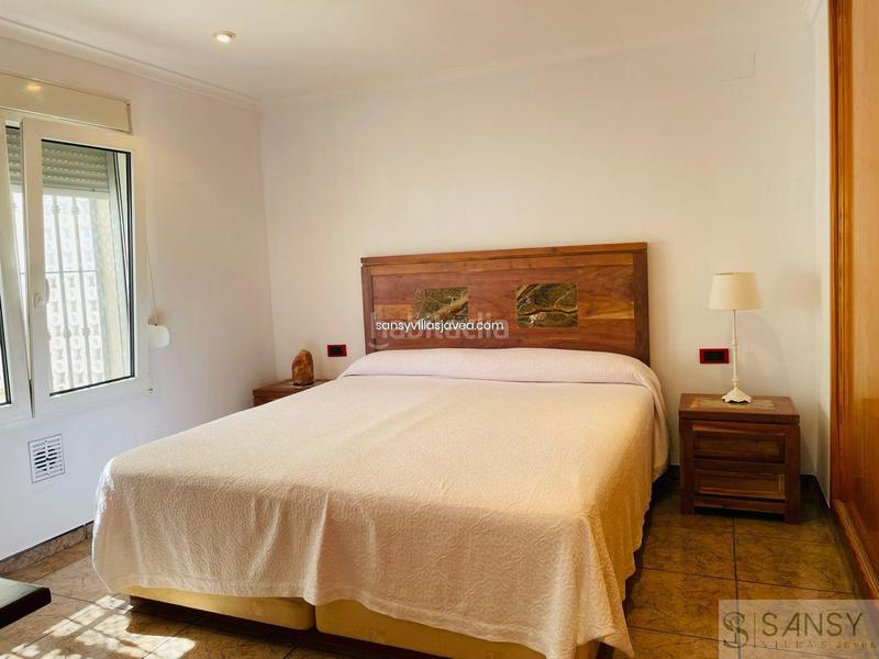 Foto f4d759d4-c2ea-4fd7-a754-72bfc52b7141. Chalet villa en Las Rotas / Les Rotes Dénia