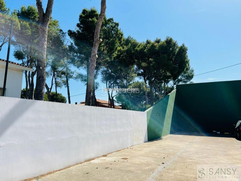 Foto fa6c175c-3a2a-4c98-9d0d-2e83ddf536d5. Chalet villa en Las Rotas / Les Rotes Dénia