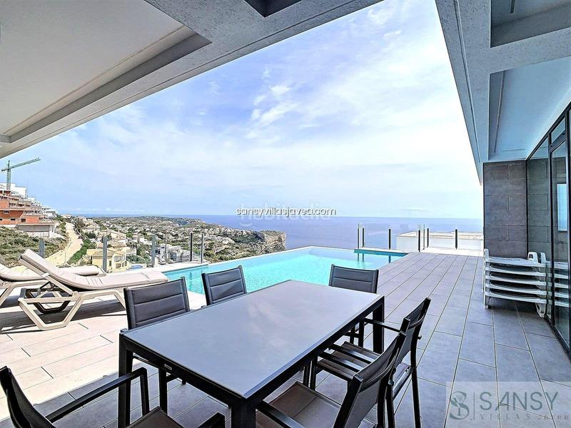 Foto 2b5e6371-acd7-44ae-a959-4a08786a998b. Chalet in Cumbre del Sol Poble Nou de Benitatxell (el)