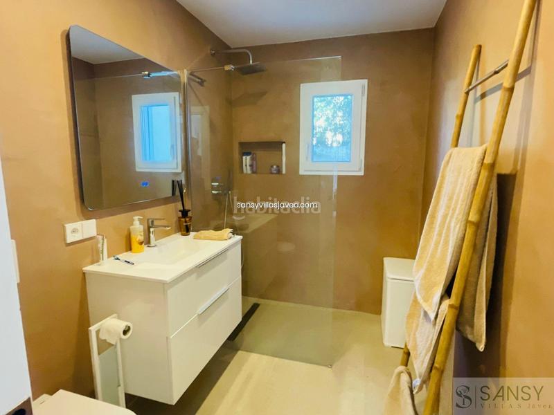 Foto e18e7fff-1c81-43e1-ab78-08382f130b10. Chalet villa en La Pedrera-Vessanes Dénia