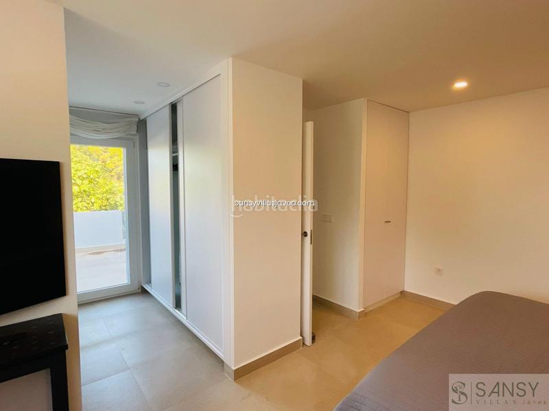 Foto fa08311c-7c0b-4b30-8cc4-73f99805c76f. Chalet villa en La Pedrera-Vessanes Dénia