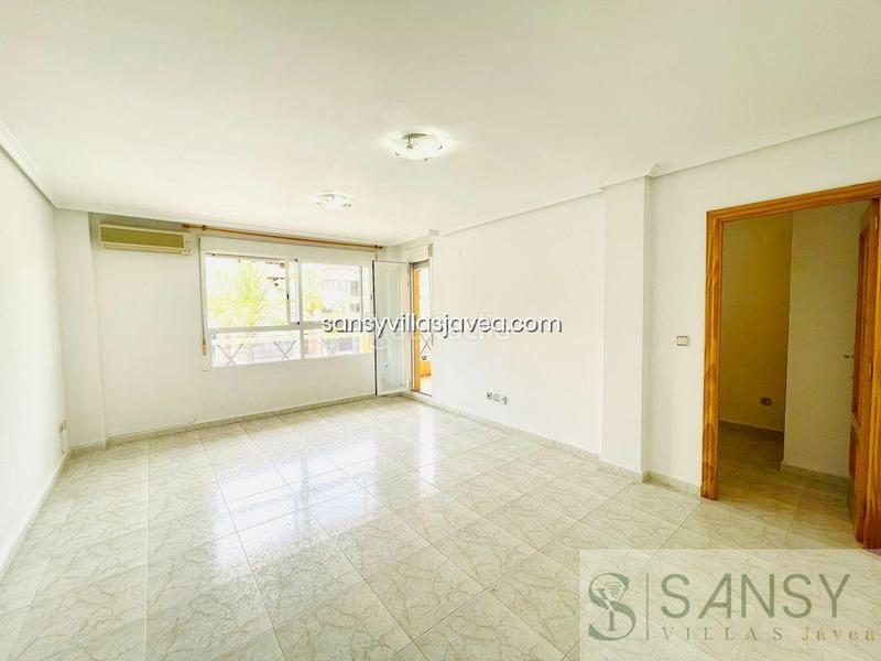 Foto 2538b705-da55-4e83-9aa4-dfcd88f9685e. Apartamento jáveaapartamento en Puerto Xàbia