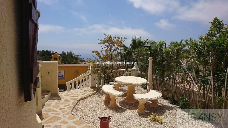 Foto c59cd203-1371-46da-8fc4-13553cc64139. Chalet in Cumbre del Sol Poble Nou de Benitatxell (el)