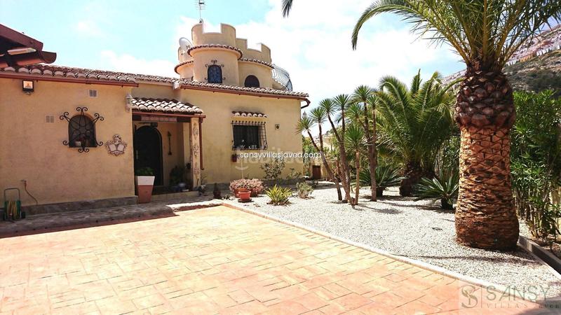 Foto cd8fc0b9-305a-468d-9d73-e3a4202b7d76. Chalet in Cumbre del Sol Poble Nou de Benitatxell (el)