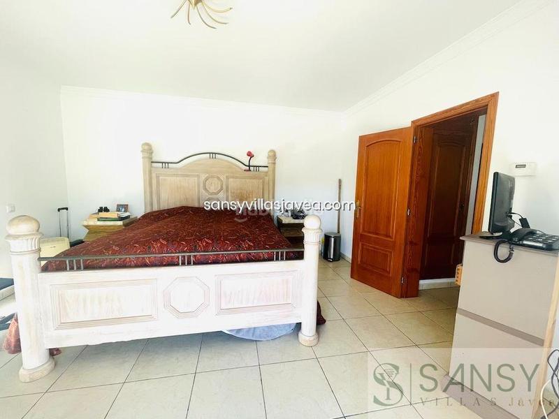 Foto 46ae511f-1366-4e66-b35b-ff95945583f1. Chalet jáveavilla en La Granadella - Costa Nova Xàbia