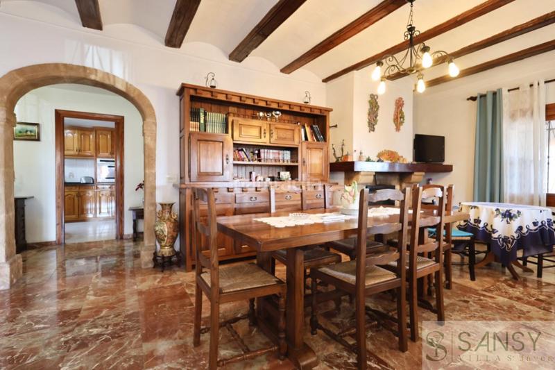 Foto f42045f6-63c3-4905-8c9e-033edcf614ef. Xalet amb aparcament piscina a Centro Ciudad Xàbia