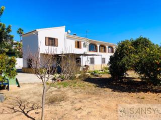 Chalet à Centro Ciudad. Jáveaxàbiavilla