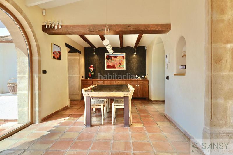 Foto 31a0b131-8f1e-4c71-92c3-4e24f9bf0653. Xalet amb calefacció aparcament piscina a Centro Ciudad Xàbia