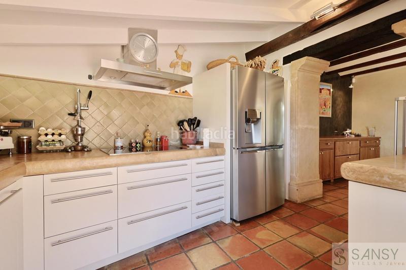 Foto f3fc356c-c7e1-4052-a4d0-8a8cac3abfdc. Xalet amb calefacció aparcament piscina a Centro Ciudad Xàbia