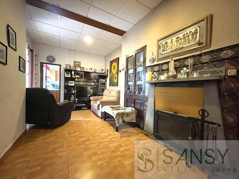 Foto b549f5dd-48a4-413d-a630-84e73181ea4d. Casa amb calefacció a Centro Ciudad Xàbia