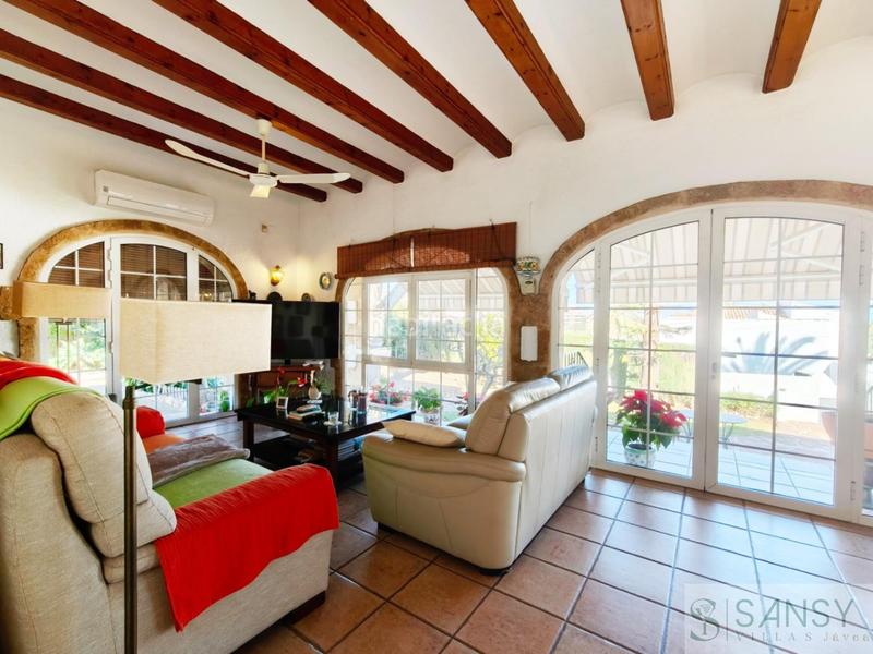 Foto 397a0c26-2f24-446a-9e75-63c46bce78fa. Xalet amb calefacció aparcament piscina a Centro Ciudad Xàbia