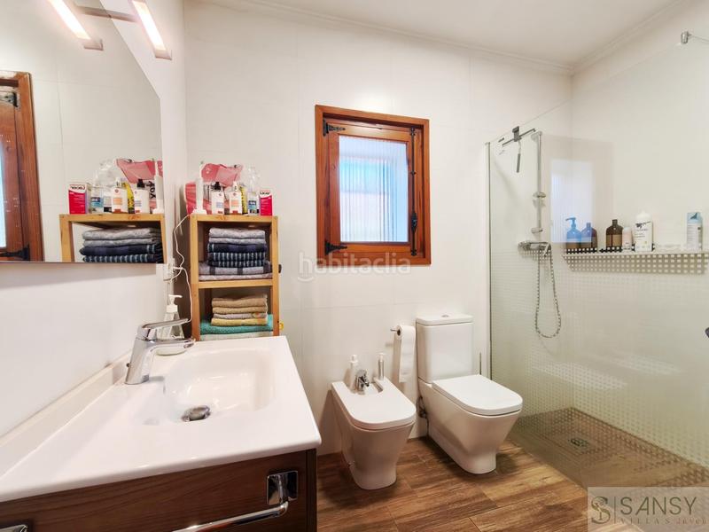 Foto 7743ee03-7e36-4a05-ba2e-42123d8a827e. Xalet amb calefacció aparcament piscina a Centro Ciudad Xàbia