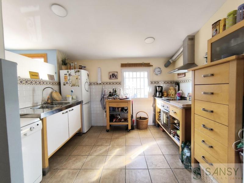 Foto 93474d3e-5a3a-42e2-ad8e-cab9081817ba. Xalet amb calefacció aparcament piscina a Centro Ciudad Xàbia