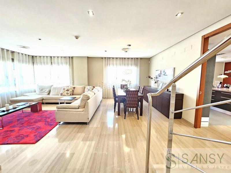 Foto 92a813b5-54ce-41fc-9d20-91bcb6b57837. Casa amb calefacció aparcament a Ador