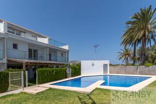 Casa a Montañar-El Arenal. Jáveaxàbiabungalow