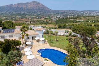 Xalet en Partida Comunes-Adsubia. Jveaxbiavilla