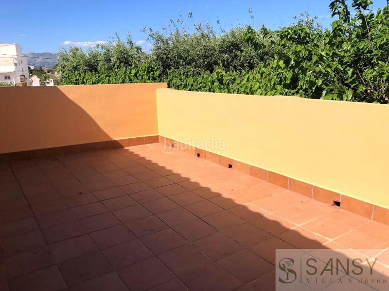 Foto b5ddac64-db78-436c-895d-0572b372a073. Chalet  en Oliva pueblo Oliva