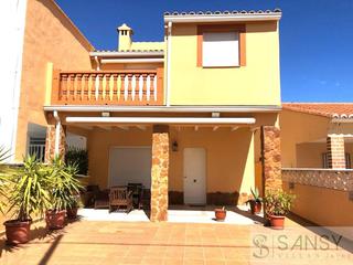 Chalet in Oliva Pueblo. Olivachalet