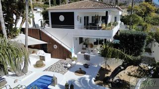 Xalet a El Montgó. Jáveaxàbiavilla
