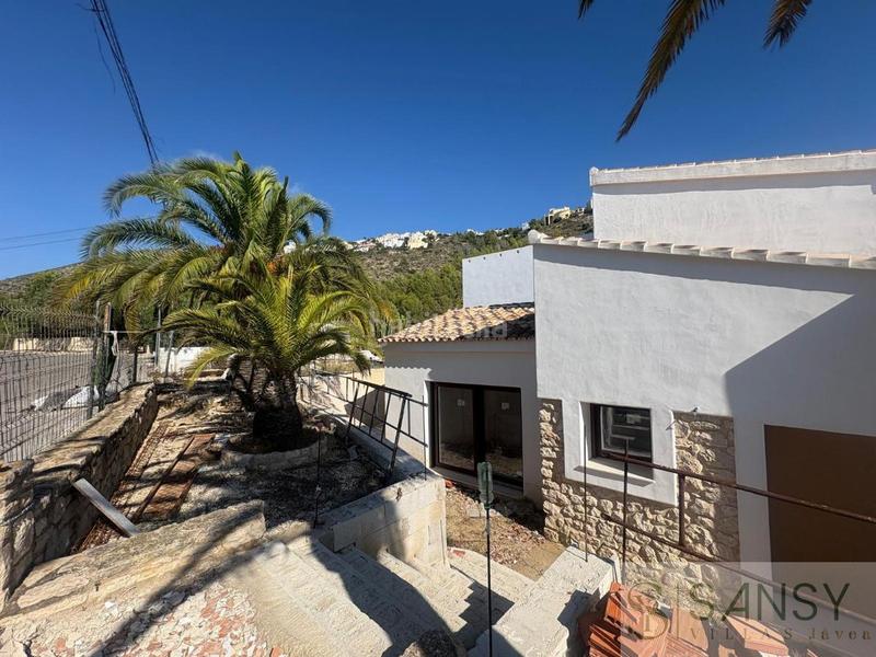 Foto 09f1a771-dda1-4fdf-8c66-96c000beed50. Chalet avec piscine dans Paichi Moraira